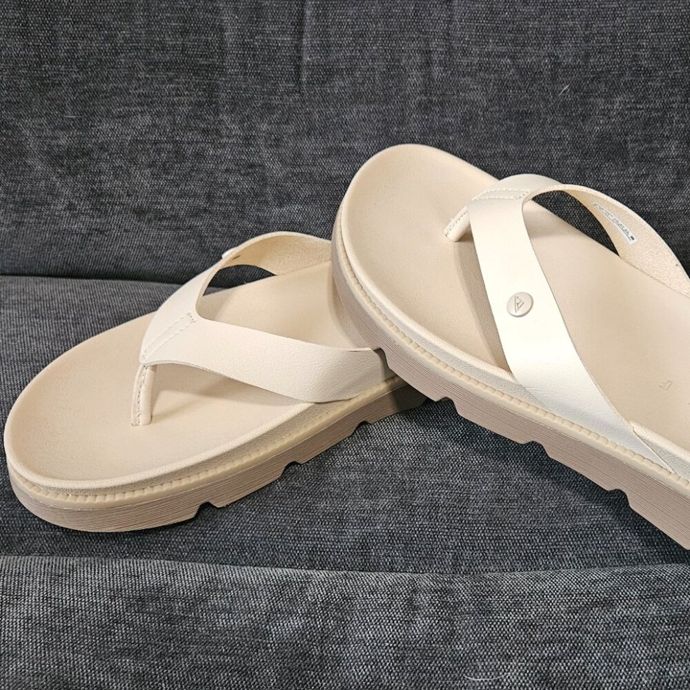 Reef Vista Luxe Vivianahh in Oasis (EUC)